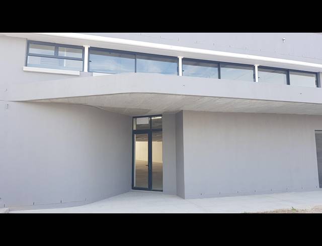 1,042M² FACTORY TO LET IN BELLVILLE SOUTH INDUSTRIA
